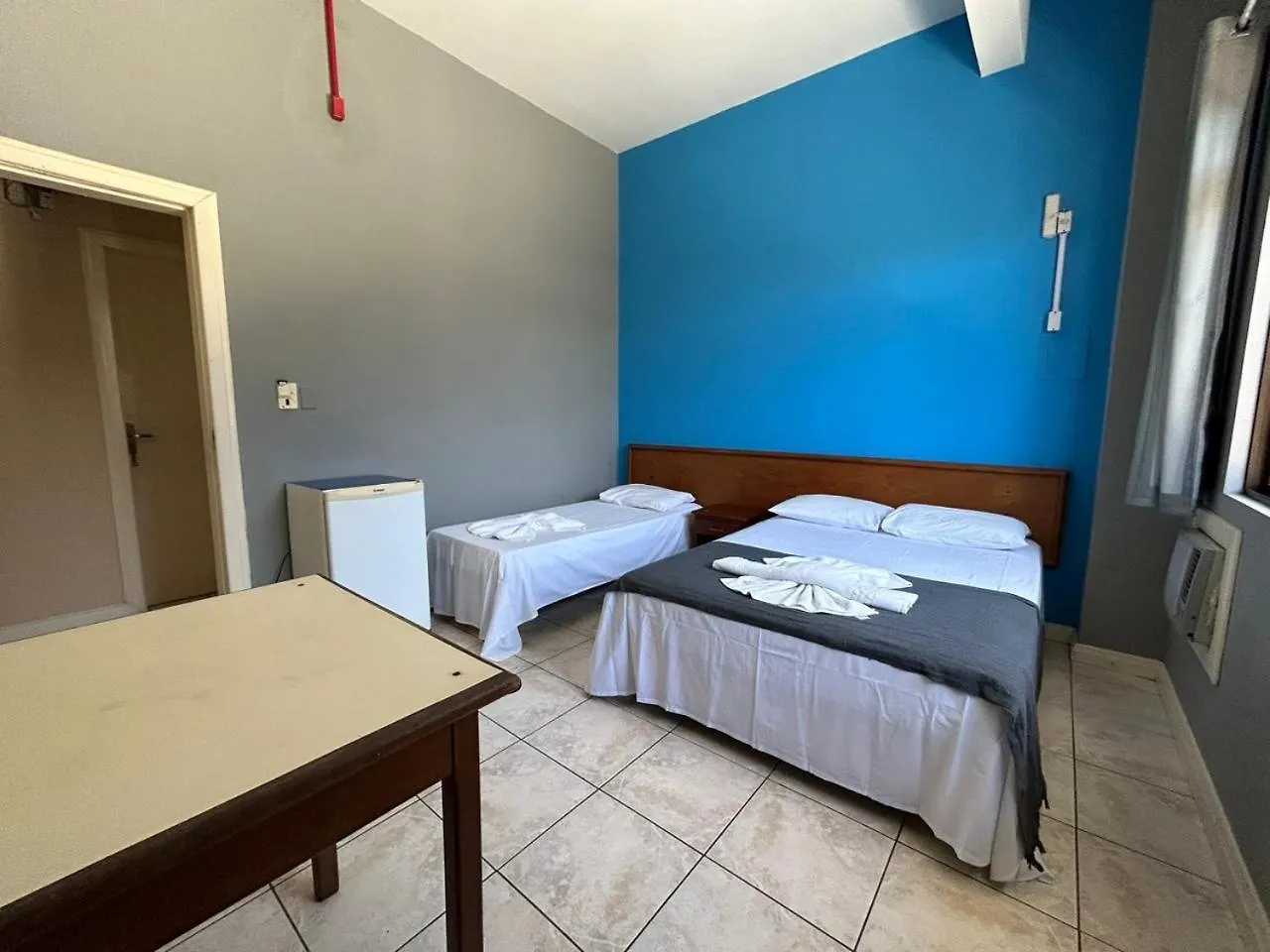 ** Hotel Ilha Azul Hospedagem Governador Celso Ramos Brazil